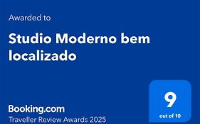 Studio Moderno bem localizado